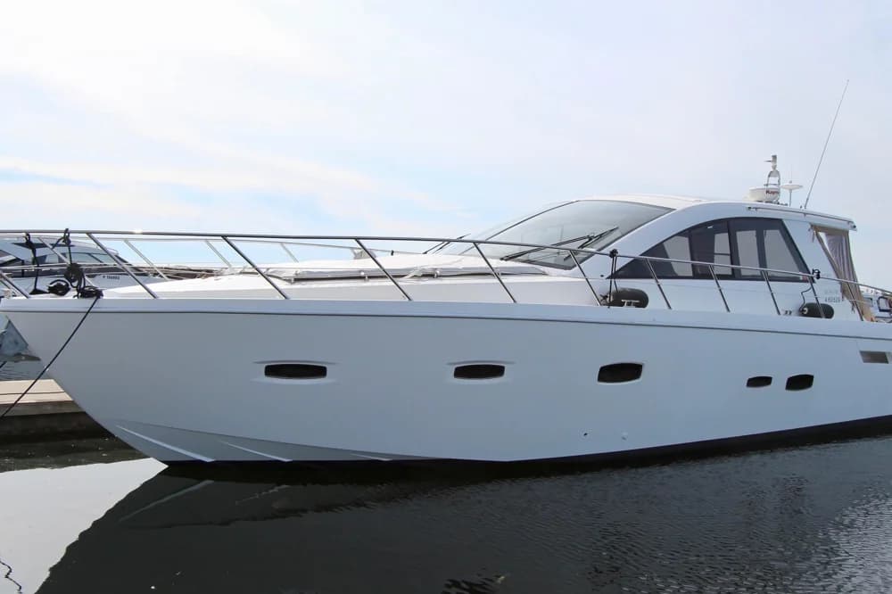 2011 Sealine 47 | 47.5 ft