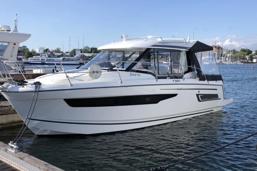 2022 Jeanneau Merry Fisher 895 | 29.8 ft