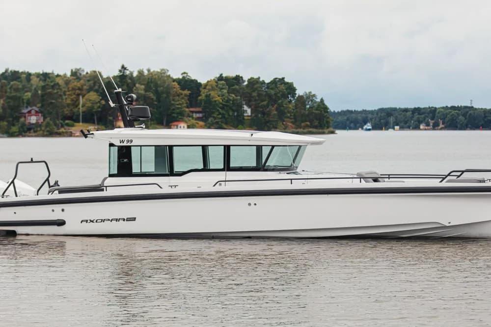 2020 Axopar 37 XC Cross Cabin | 38.1 ft