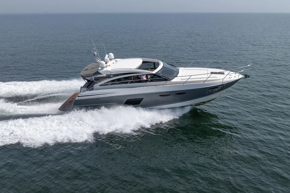 2014 Princess V52 | 54.6 ft