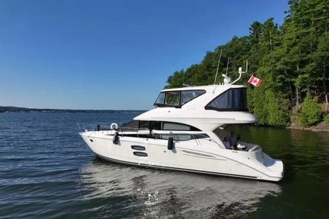 2012 Meridian 441 Sedan | 47.2 ft