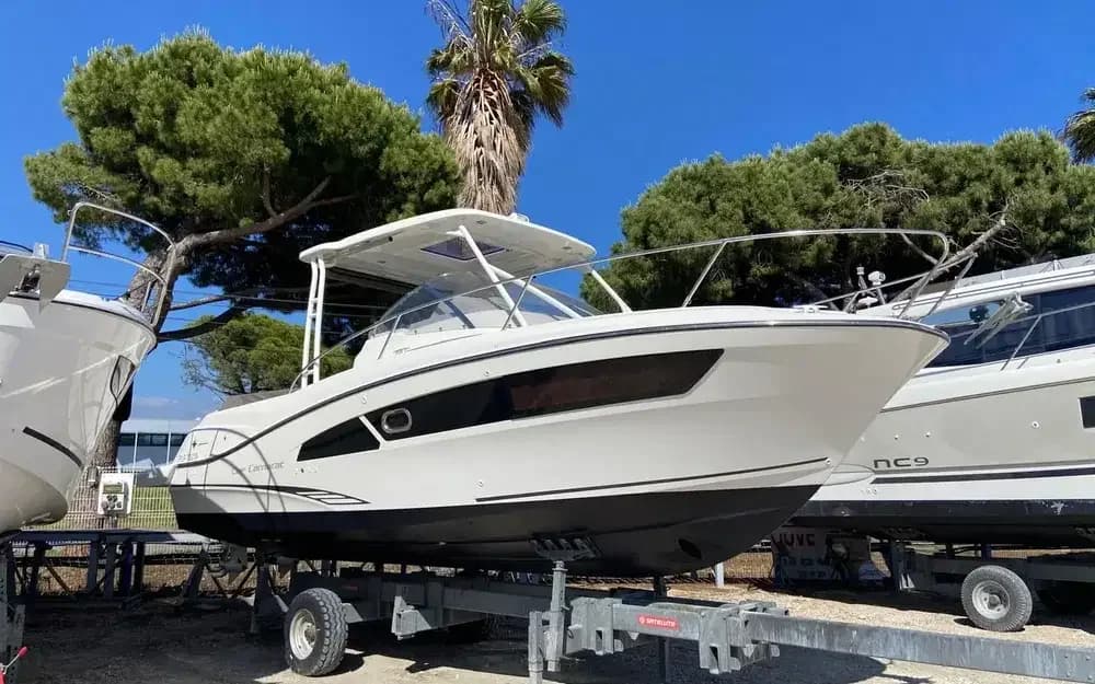 JEANNEAU CAP CAMARAT 9.0 WA