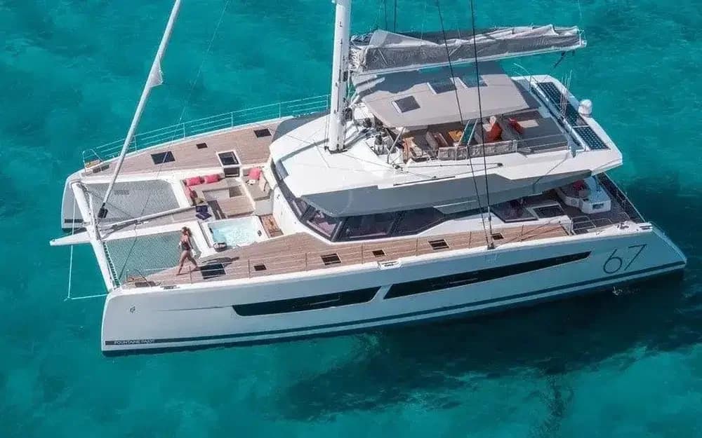 Fountaine Pajot Alegria 67