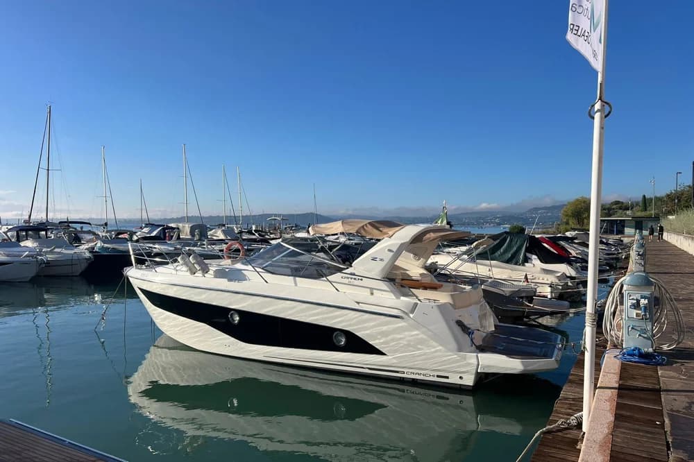 2016 Cranchi Z35 | 11m