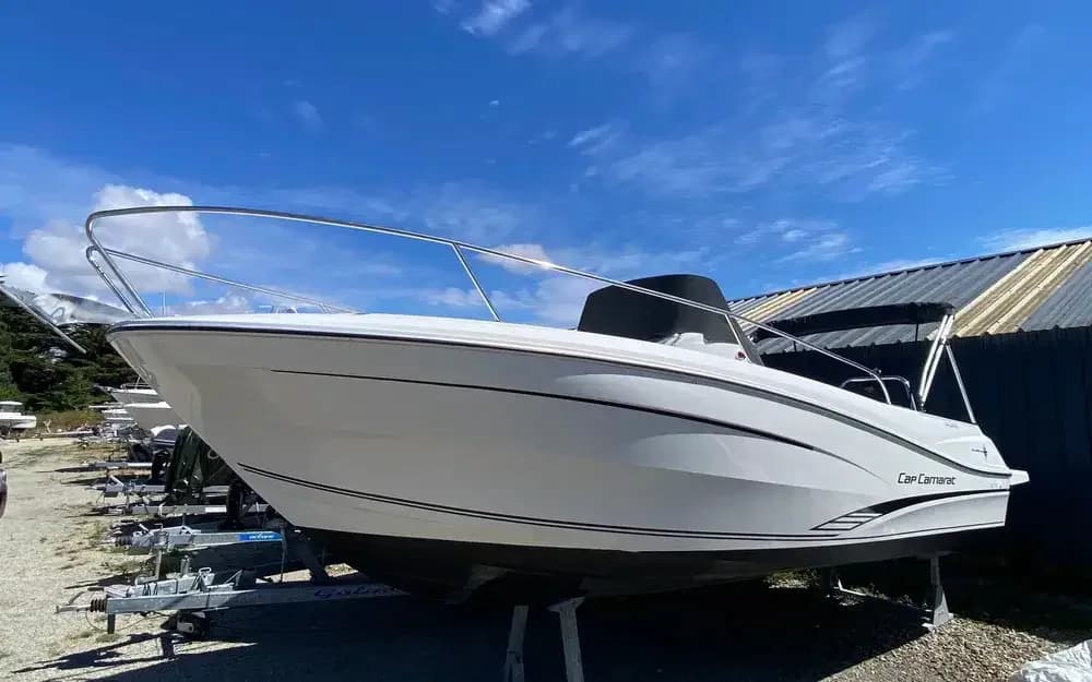Jeanneau Cap Camarat 7.5 CC Serie 2