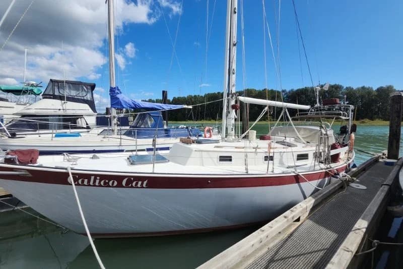 1982 Hinterhoeller Niagara 35 | 35 ft