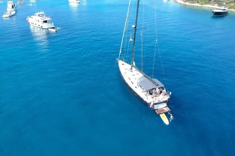 2005 Hanse 531 | 53 ft