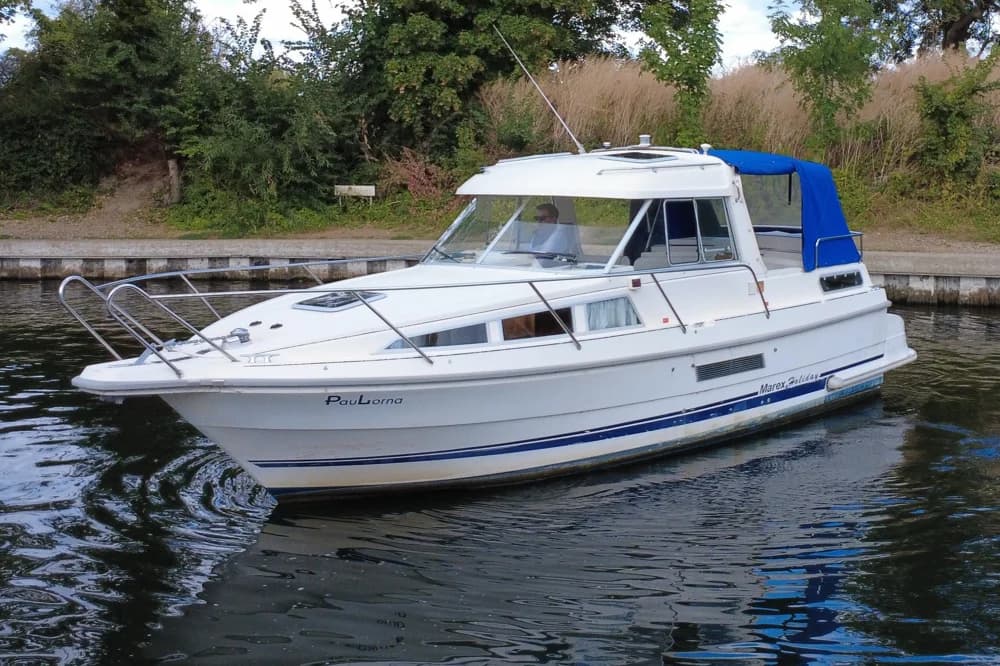 1999 Marex 280 Holiday Ht | 9m