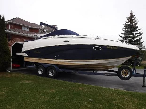Rinker Fiesta Vee 250