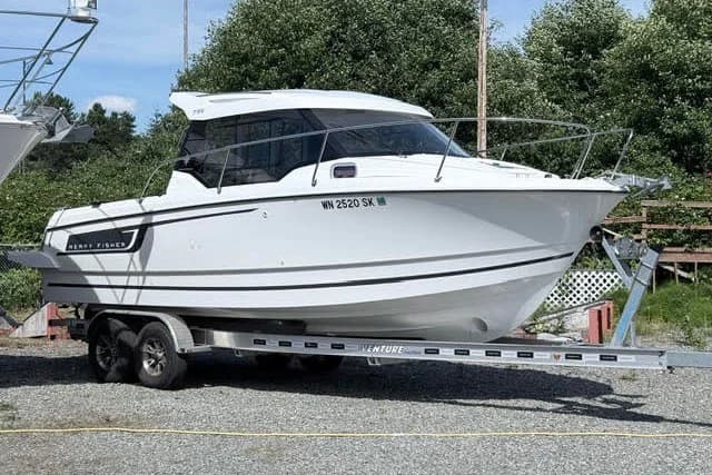 Jeanneau Merry Fisher 795