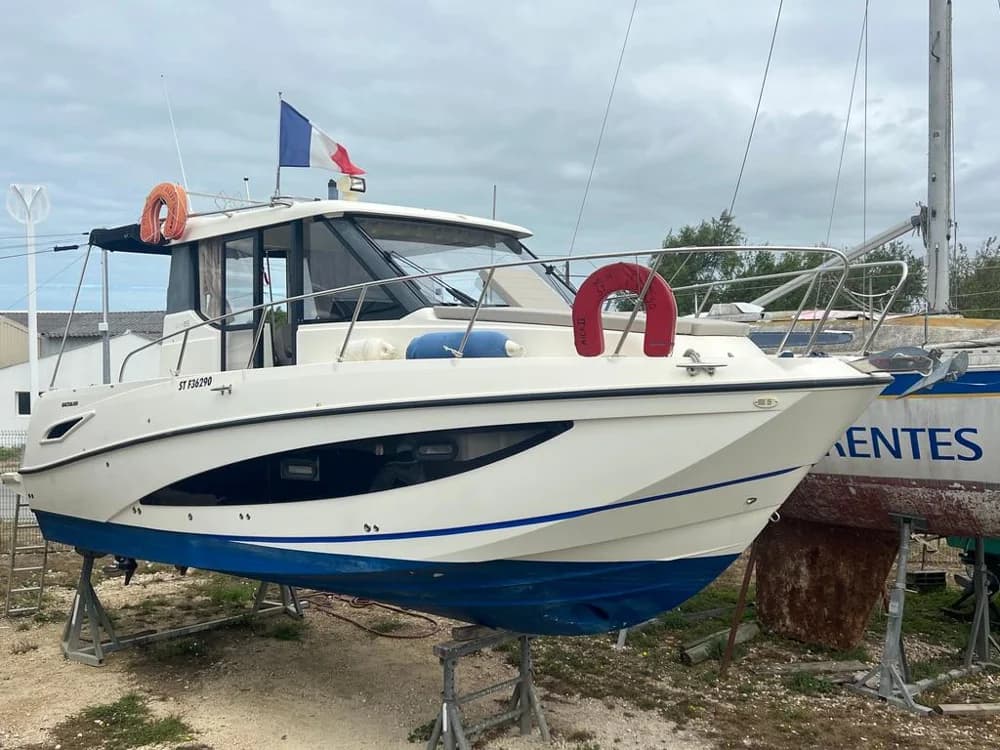 Quicksilver Activ 855 Weekend