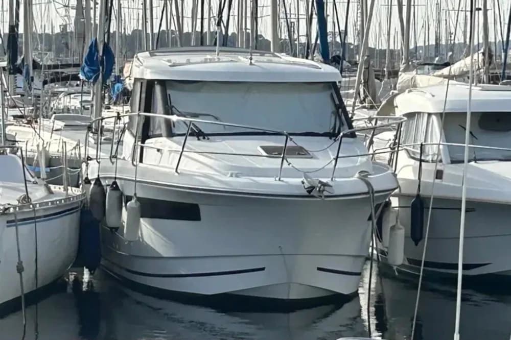 Jeanneau Merry Fisher 855