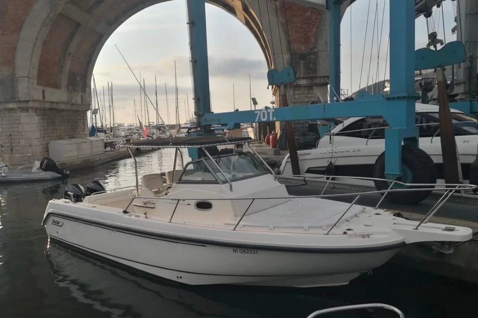 Boston Whaler 28 Outrage