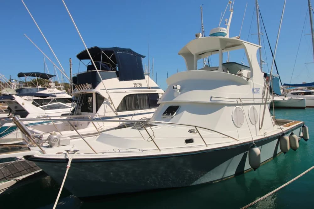Black Watch 34' Flybridge
