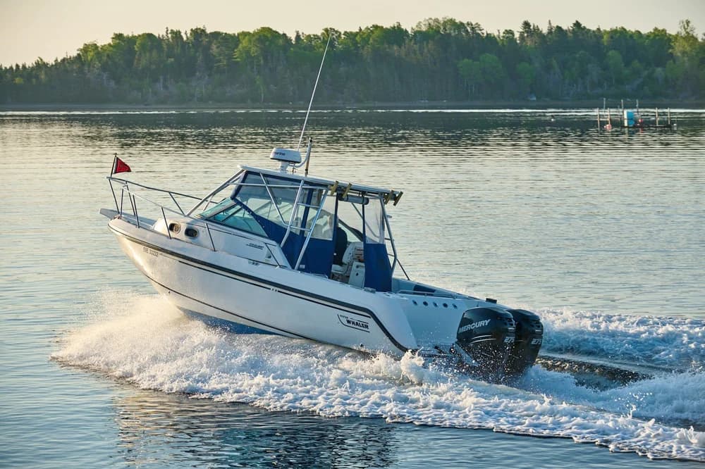 Boston Whaler 28 Conquest