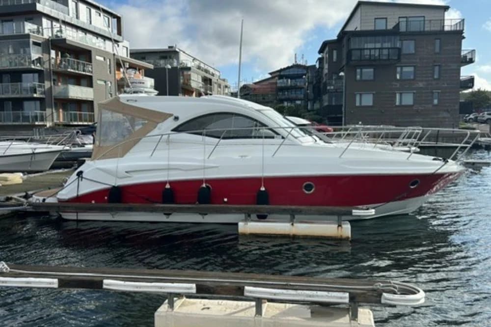 Beneteau Monte Carlo 32 Hard Top