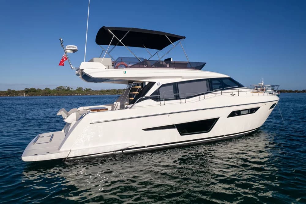Ferretti Yachts 500