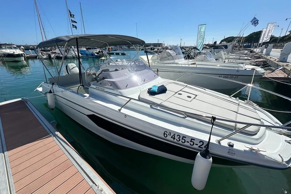 Beneteau Flyer 8 SUNdeck V2