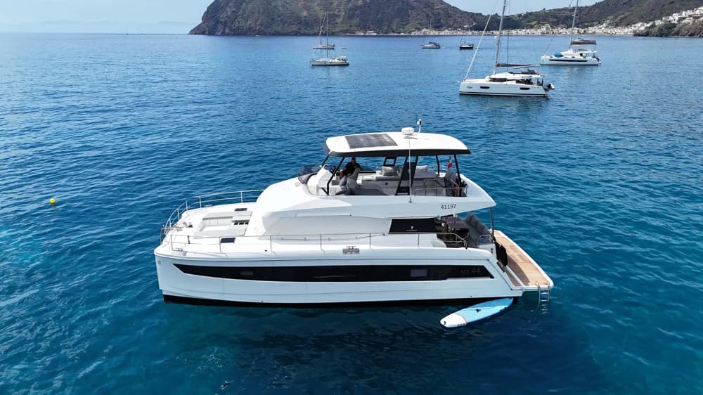 Fountaine Pajot Motor Yacht 44