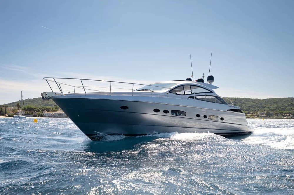 Pershing 56