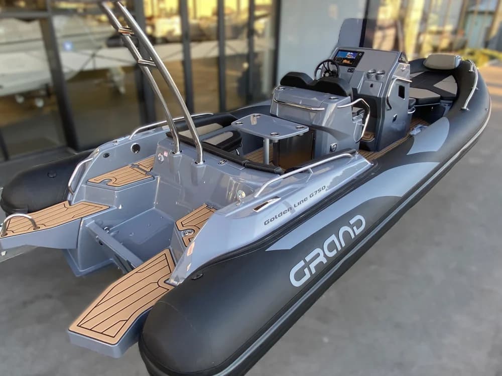 Grand G750HGLF Gray Black