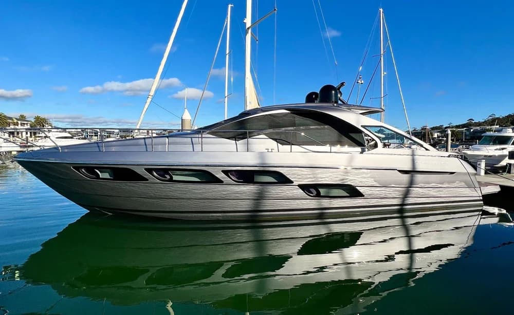 Pershing 5X