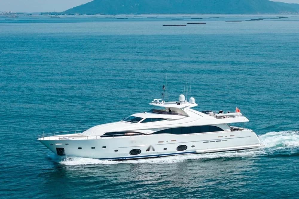 Custom Line 112
