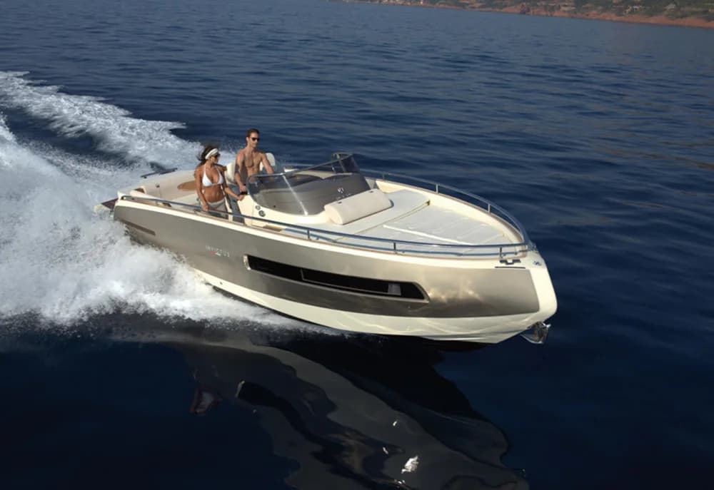 Invictus 280 GT