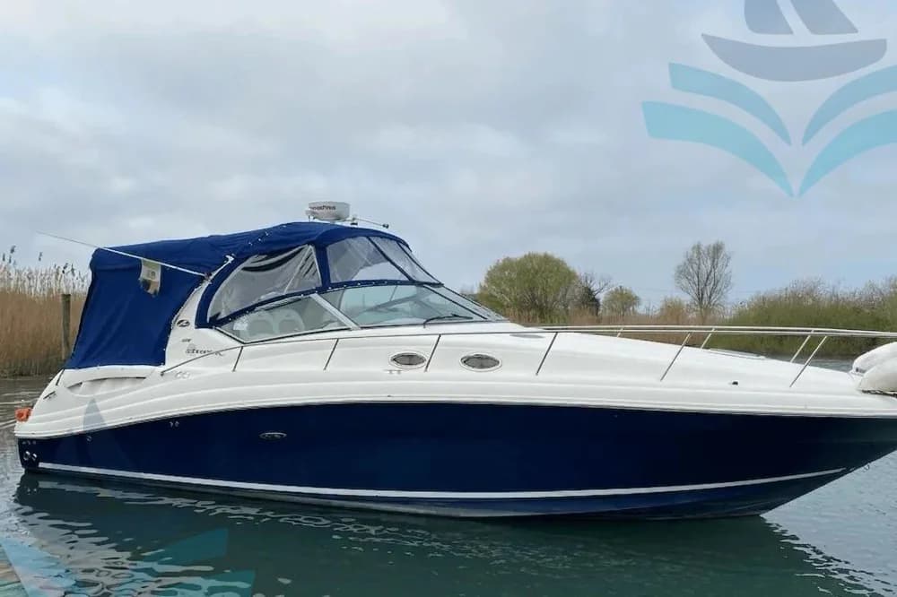 Sea Ray 375 Sundancer