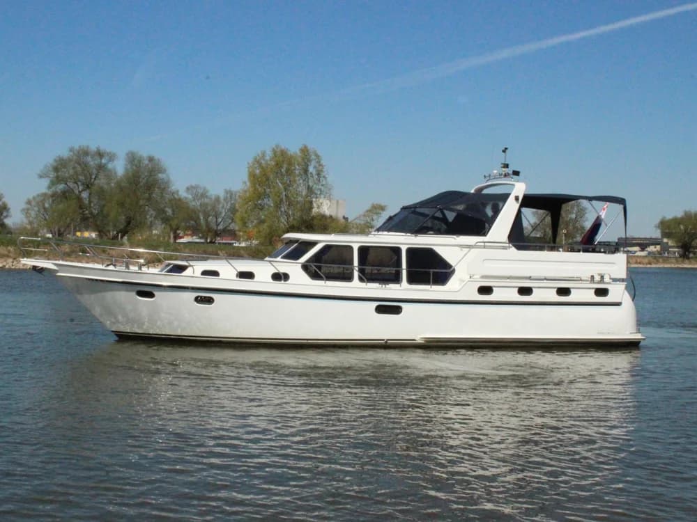 Explorer 45