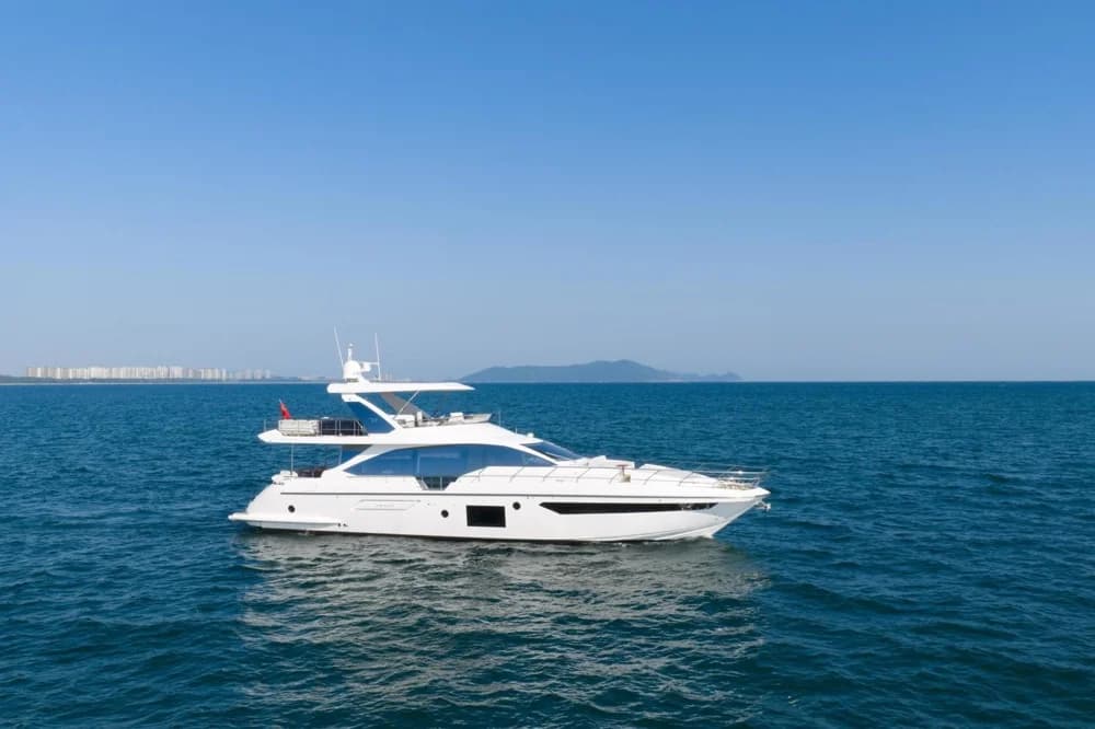 Azimut 72