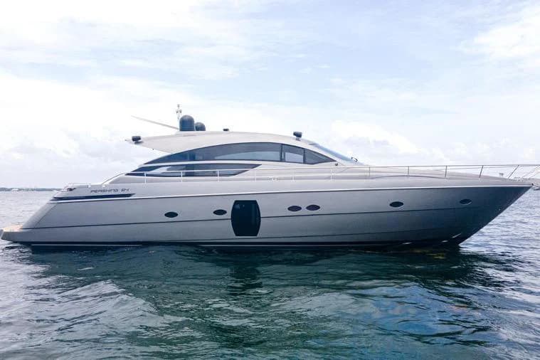 Pershing 64