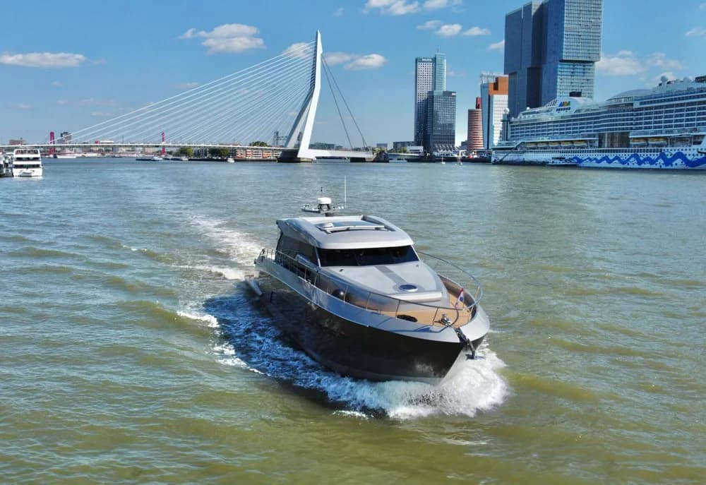 Van der Heijden Phantom 65