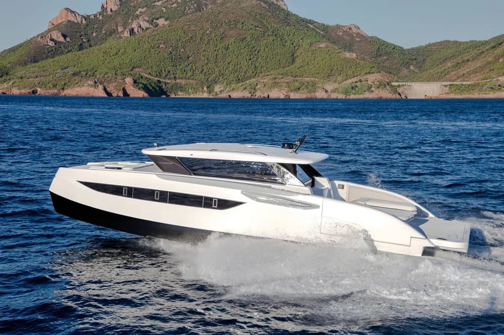 Sunreef Ultima 55
