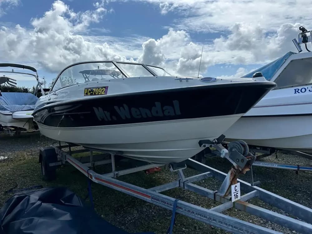 2010 Bayliner 185 Bowrider Boat for Sale in Penrhyndeudraeth