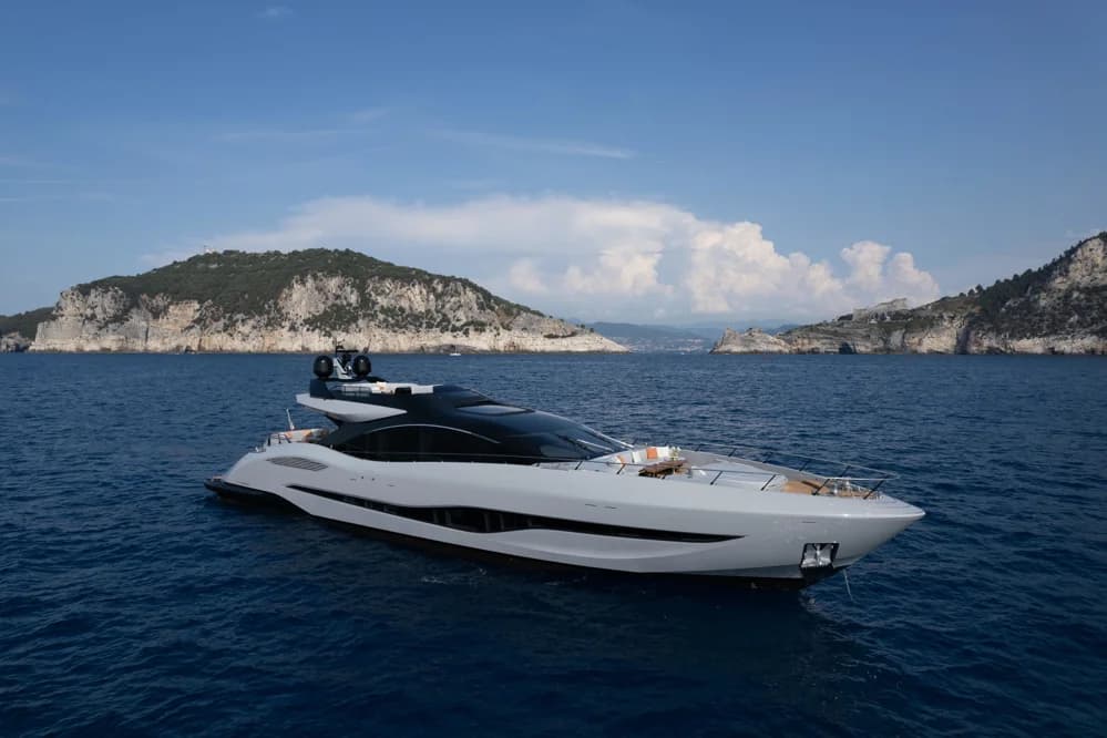 Mangusta MANGUSTA 104 REV
