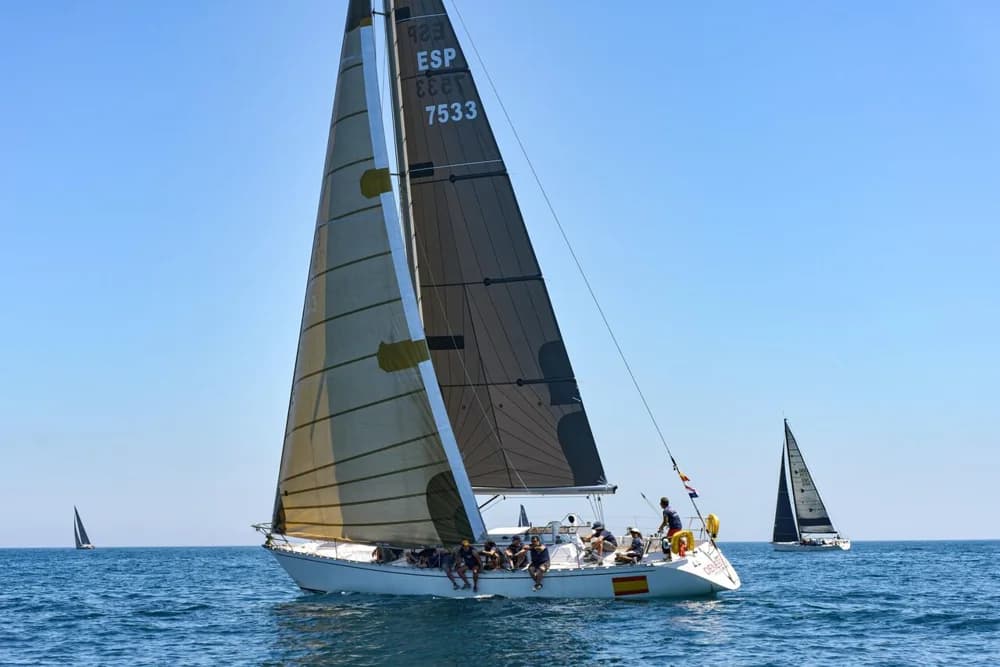 Bénéteau First 456