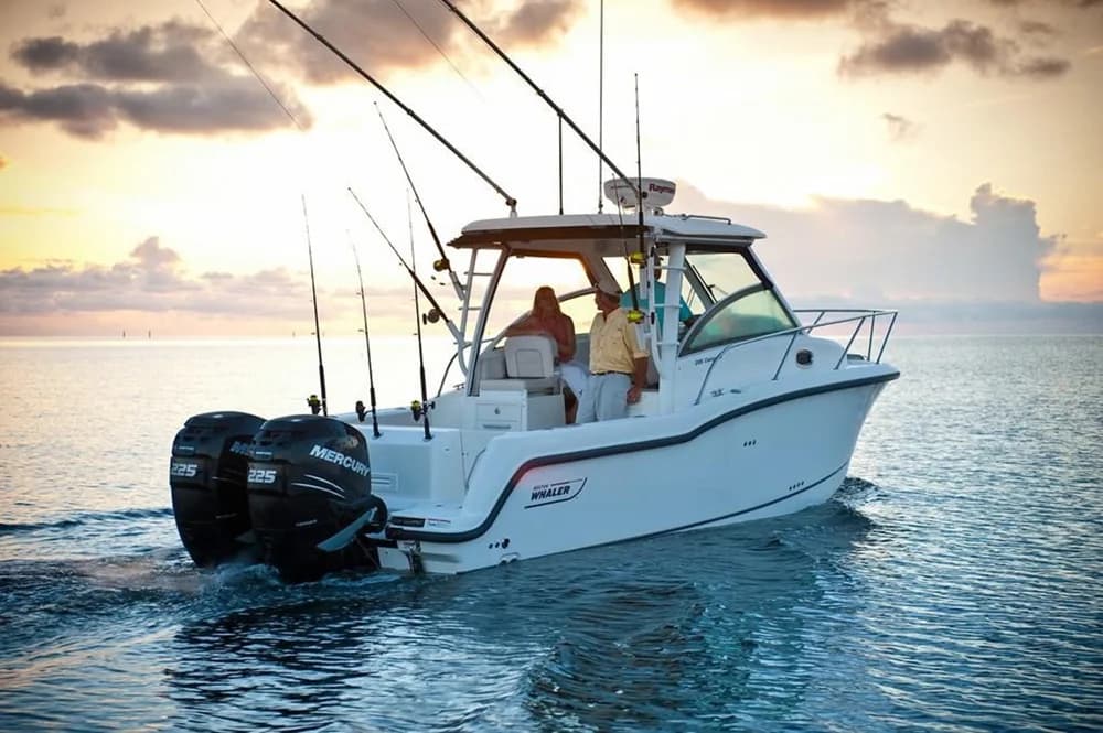 BOSTON WHALER 285CQ