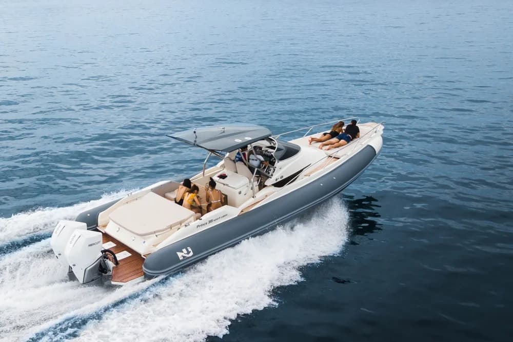 2020 Nuova Jolly Prince 38 Sport Cabin | 39 ft