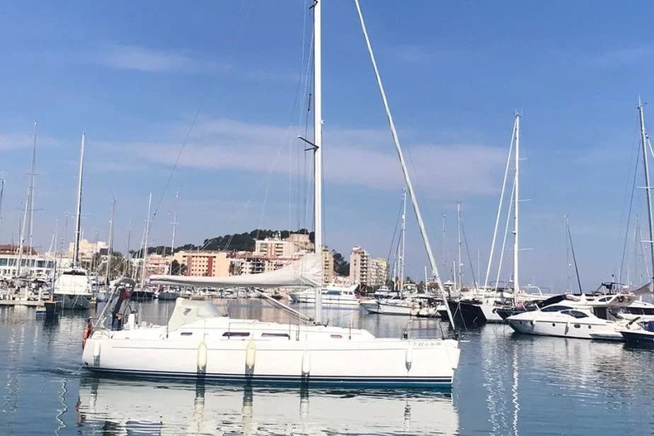 Hanse 370e
