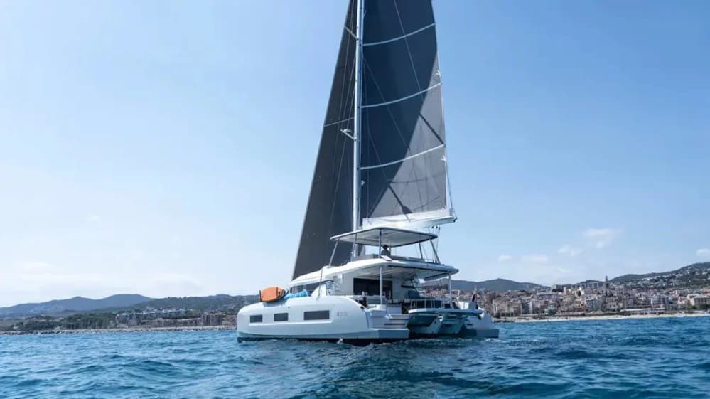 Lagoon 55