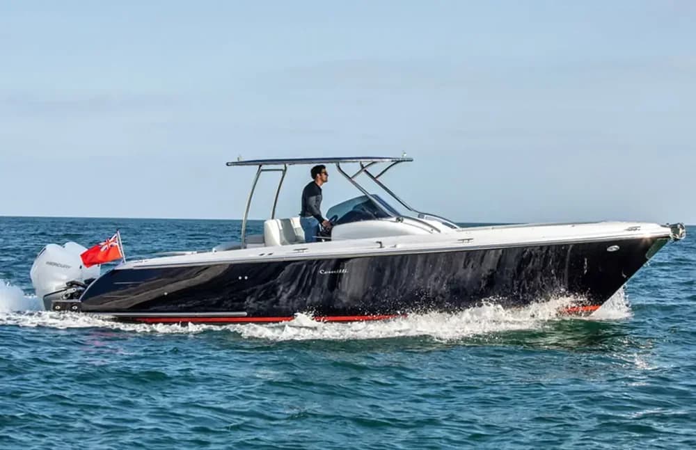 2021 Comitti Isola 33 Boat for Sale in Lymington