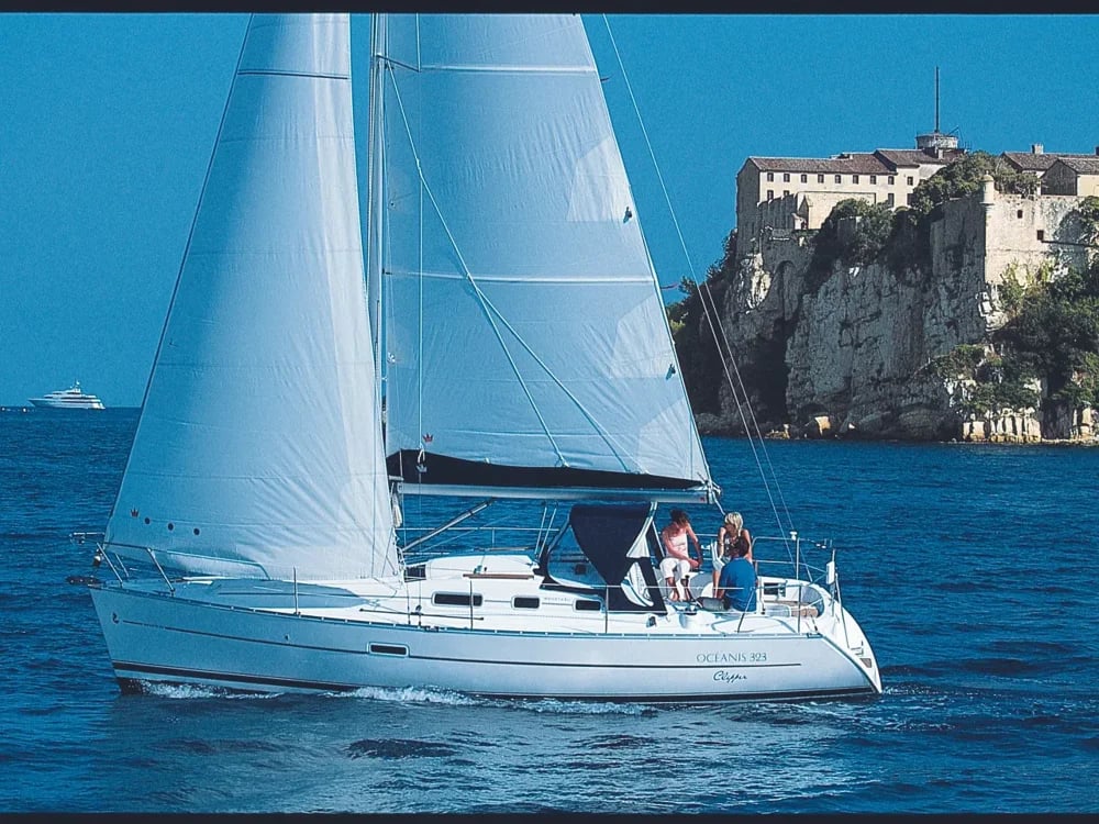 2008 Beneteau Oceanis Clipper 323 Boat for Sale in Greystones