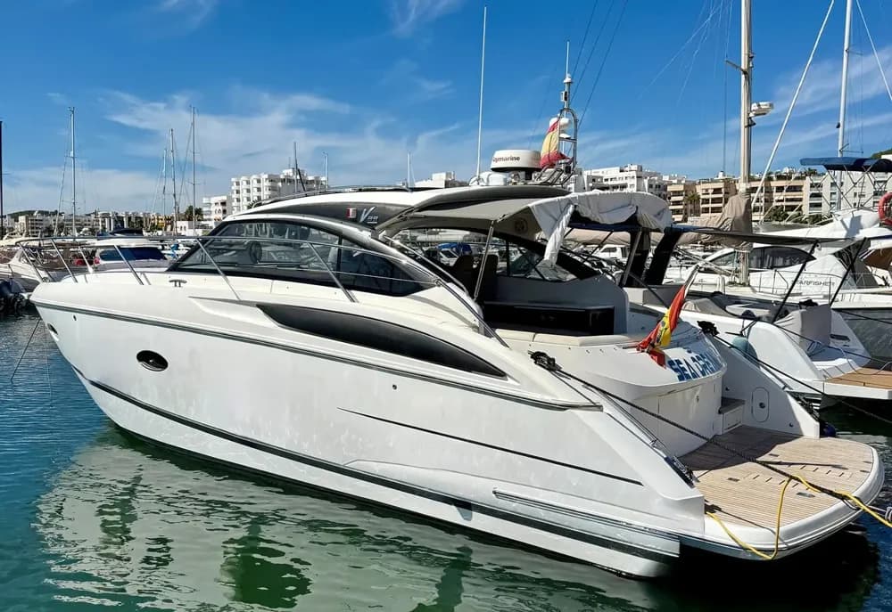 2014 Princess V39 Boat for Sale in Santa Eulària des Riu