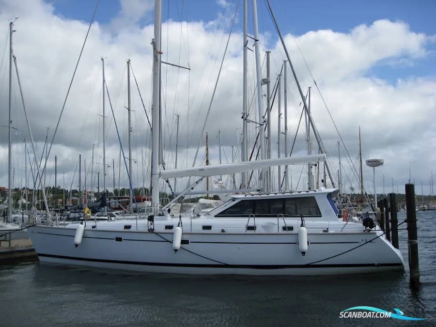 Custom Build 50 Feet Decksalon Yacht