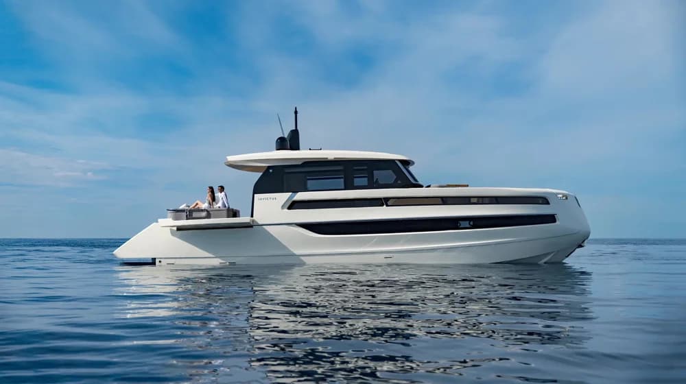 Invictus ST550