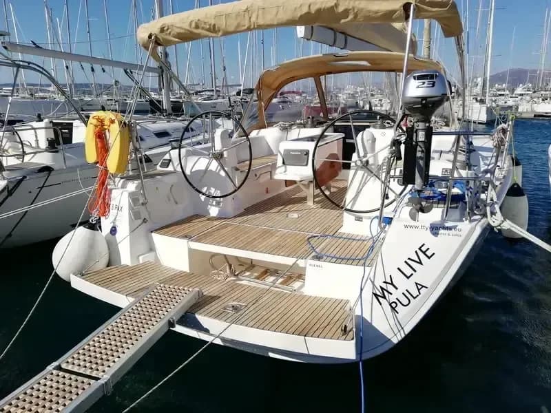 2015 Dufour 450 Grand Large Boat for Sale in Pula