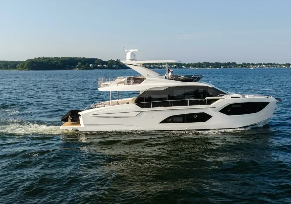 2023 Absolute 60 Fly Boat for Sale in Cogolin