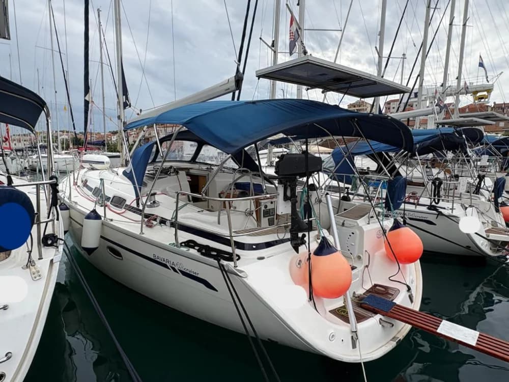 Bavaria Cruiser 42
