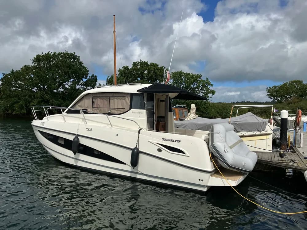 2018 Quicksilver 855 Activ Boat for Sale in Cowes